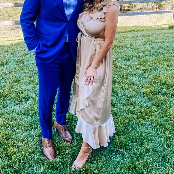 Show Me Your Mumu Claire Midi Dress Champagne Luxe Satin - Picture 12 of 13